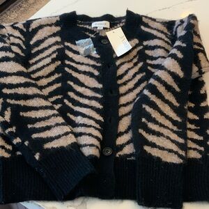 Evereve Zebra Pattern Cardigan in Black and Tan